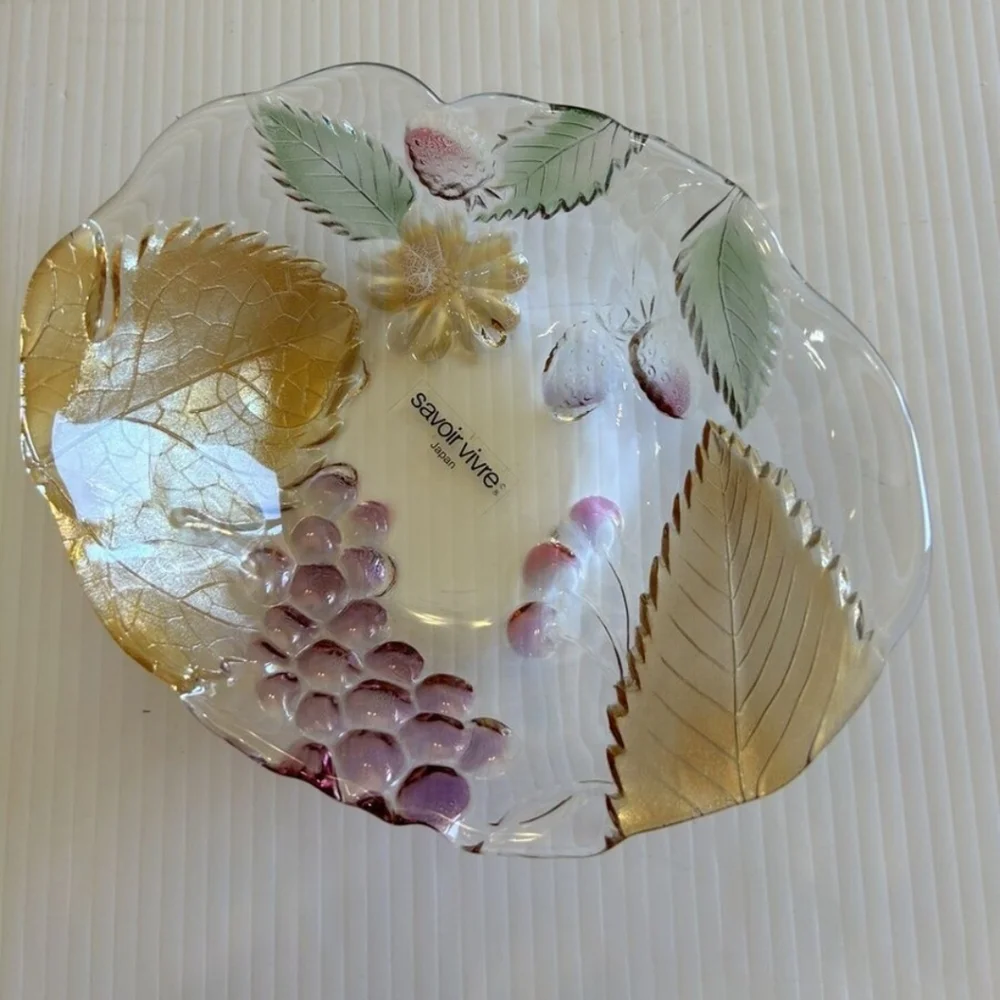 Savoir Vivre  Japanese crystal serve bowl with fruits & leaves 14 in x 11.5 in